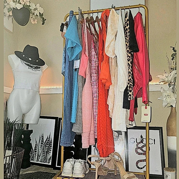 Dresses & Skirts - Boutique Transitional Wardrobe Pieces